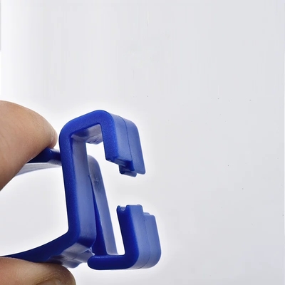 Plastic Glove Clips Multi-Color Custom Logo Safety Interlock Clips for Labor Work